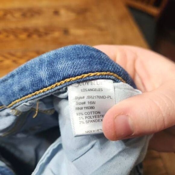 Judy Blue JB82176MD High Waist Slim Fit Jeans sz 16W - Picture 4 of 6